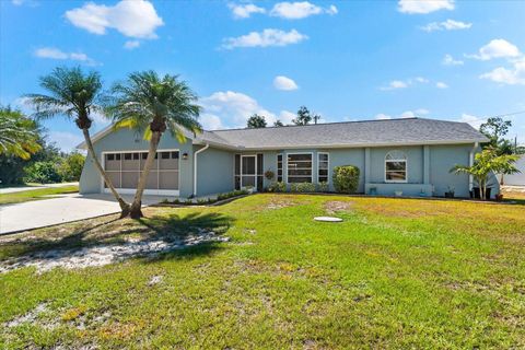 A home in PORT CHARLOTTE