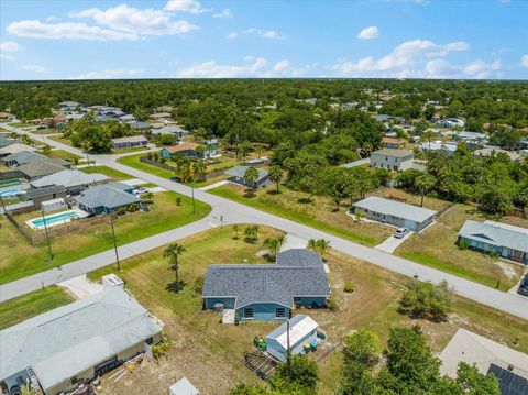 A home in PORT CHARLOTTE