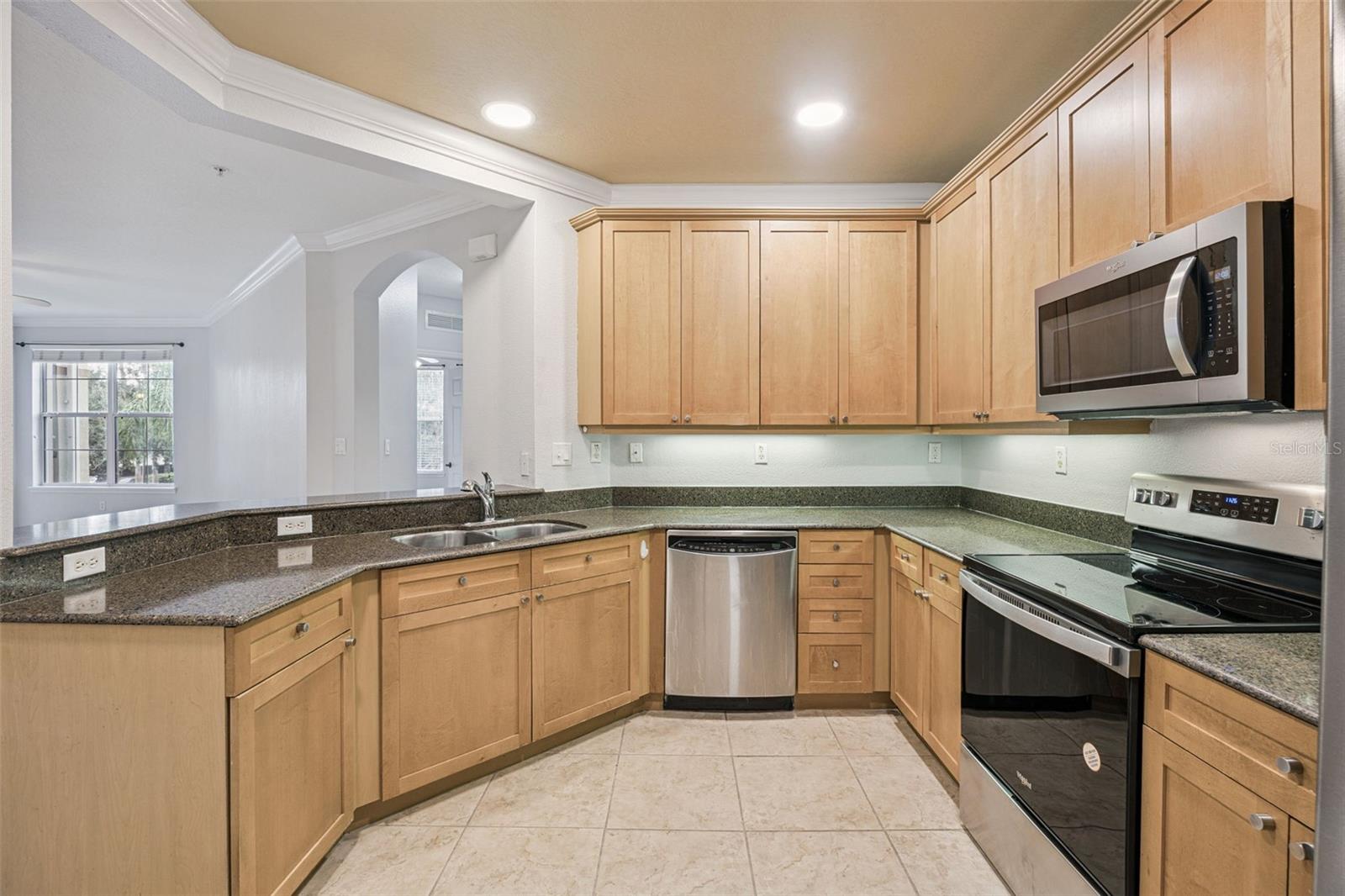 Casas a venda 3 - Jen Dantas 11562 AMIDSHIP LANE 207