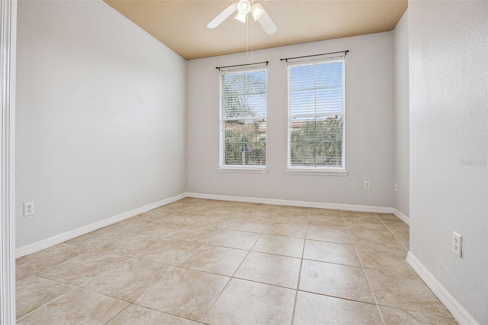 LAKESIDE/LKS/WINDERMERE - Residential