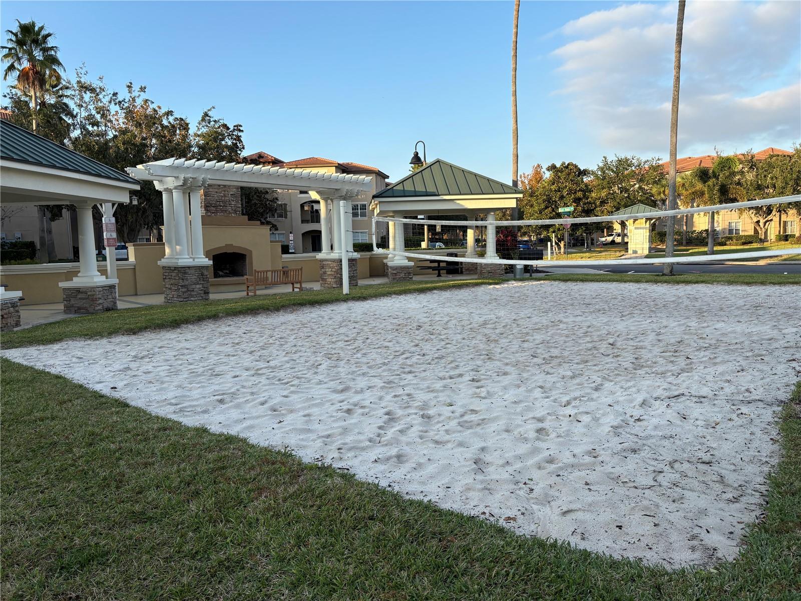 LAKESIDE/LKS/WINDERMERE - Residential