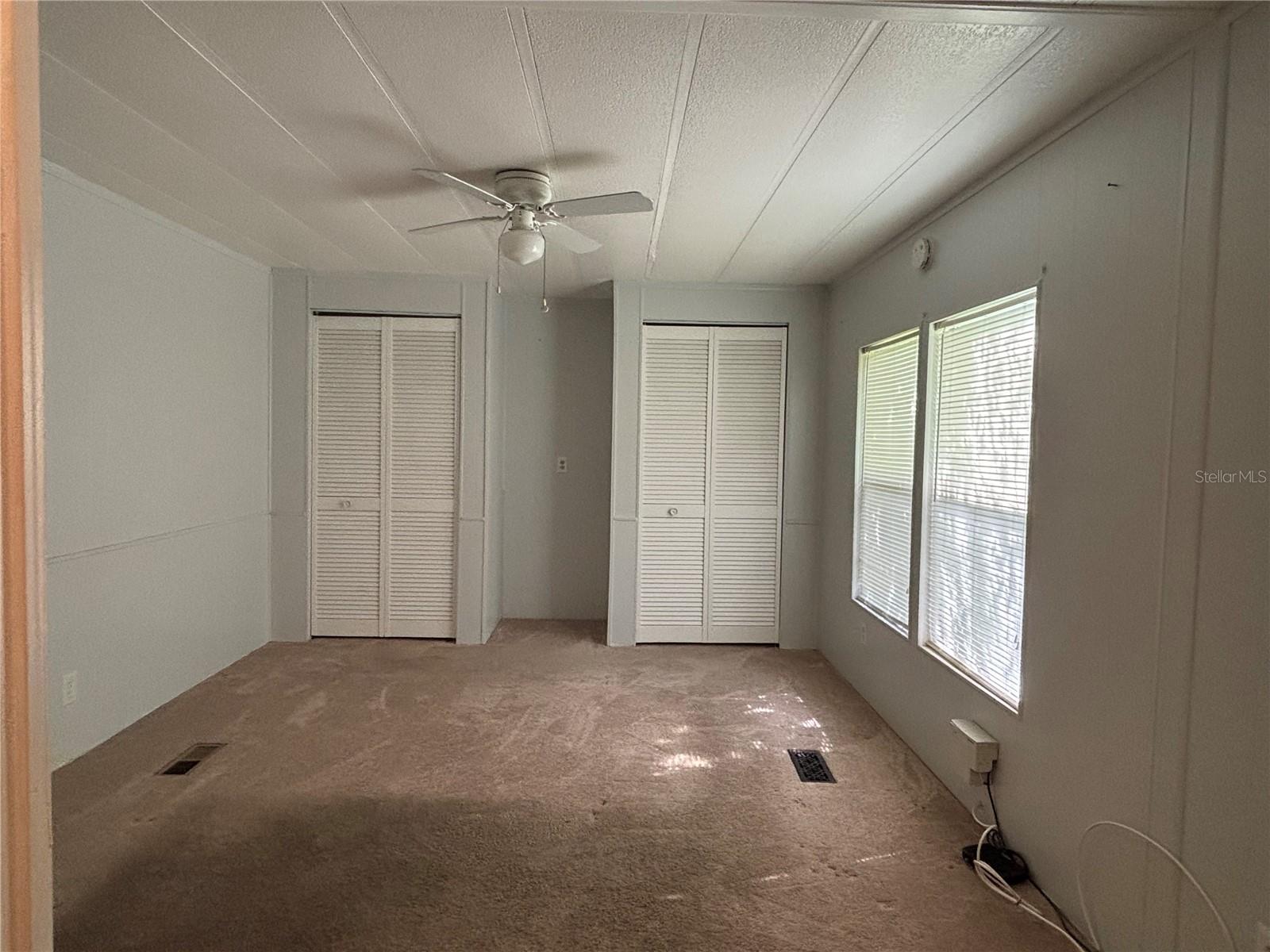 ZELLWOOD STATION - Residential