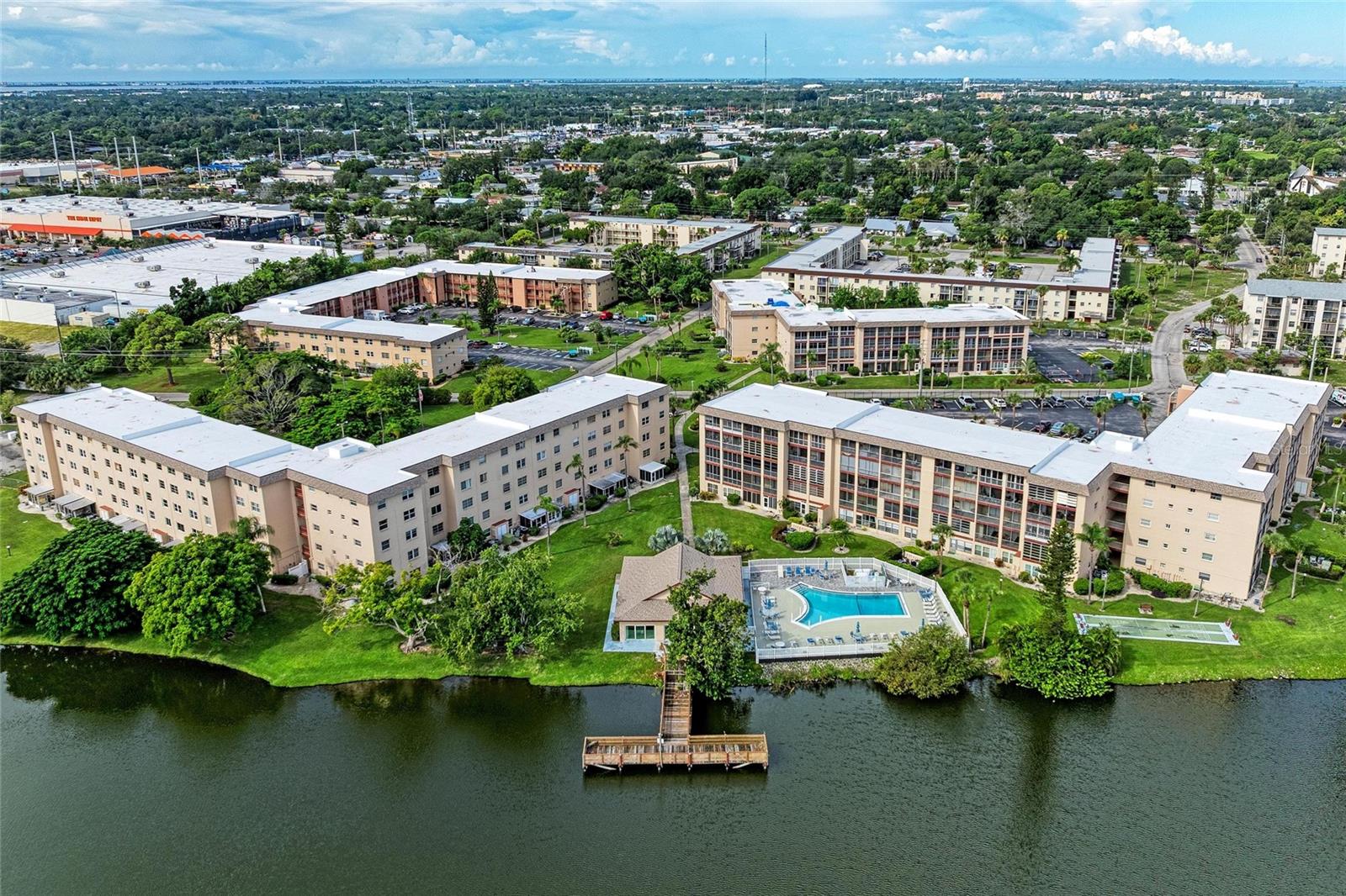 3893 Lake Bayshore Drive F211, Bradenton