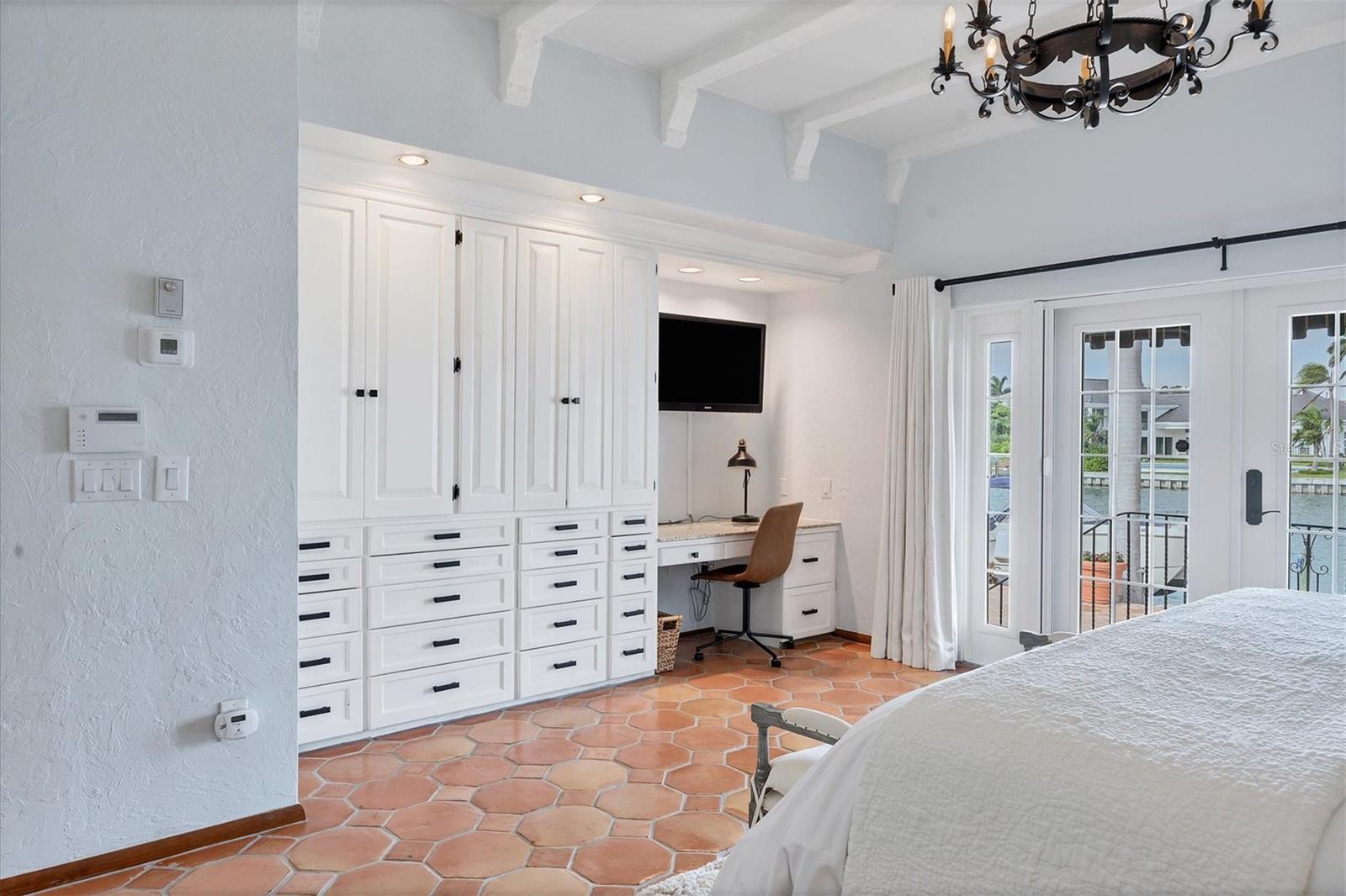 BIRD KEY SUB - Residential