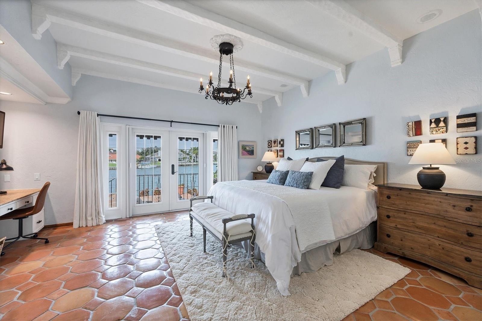 BIRD KEY SUB - Residential