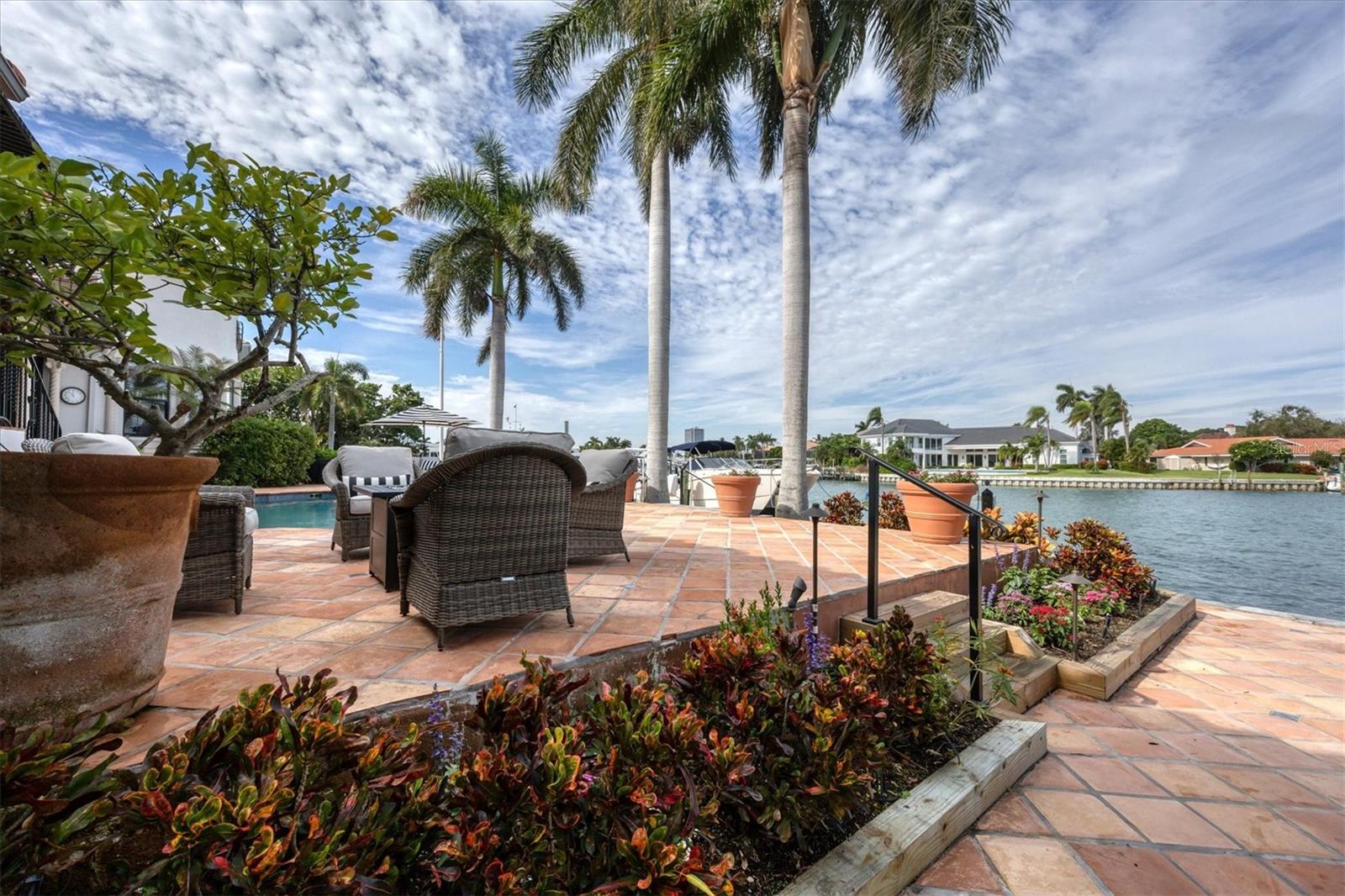 BIRD KEY SUB - Residential