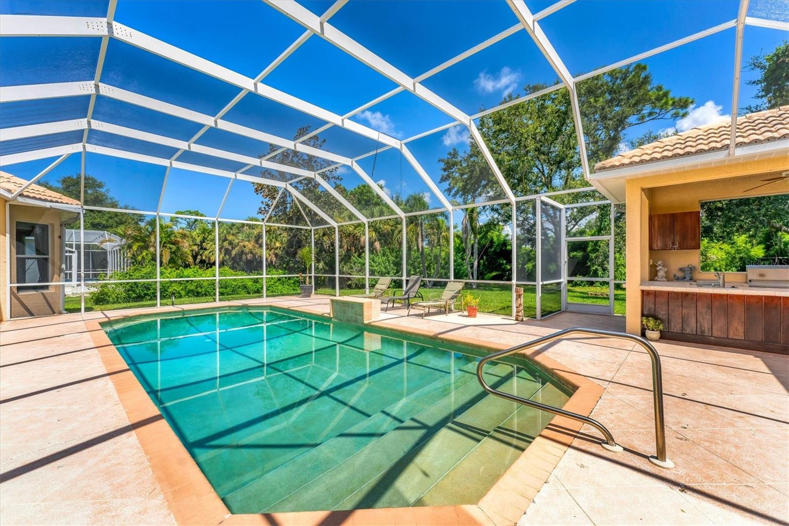 SORRENTO WOODS - Residential