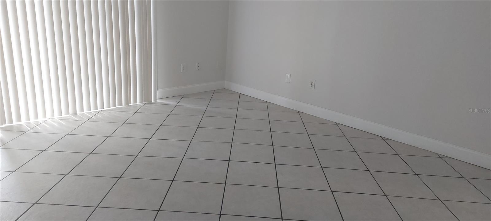 ROYAL ARMS CONDO - Residential