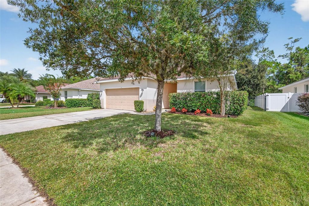 Photo of 41 Pergola Place, Ormond Beach, FL 32174 (MLS # OM711391)