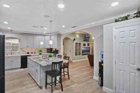 Tiny photo for 35126 William Lane, Eustis, FL 32736 (MLS # G5101068)