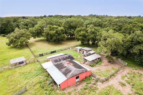 Tiny photo for 35126 William Lane, Eustis, FL 32736 (MLS # G5101068)