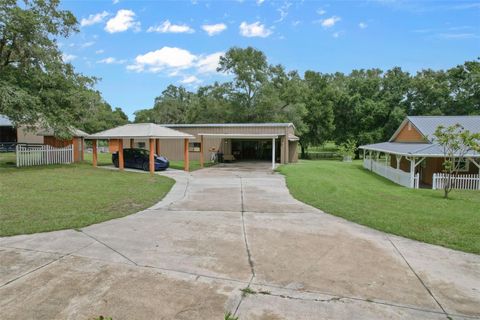 Tiny photo for 35126 William Lane, Eustis, FL 32736 (MLS # G5101068)