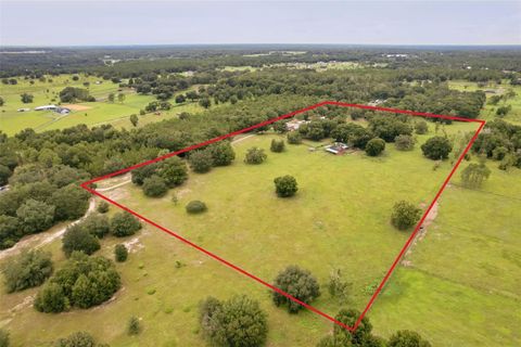 Tiny photo for 35126 William Lane, Eustis, FL 32736 (MLS # G5101068)