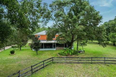 Tiny photo for 35126 William Lane, Eustis, FL 32736 (MLS # G5101068)