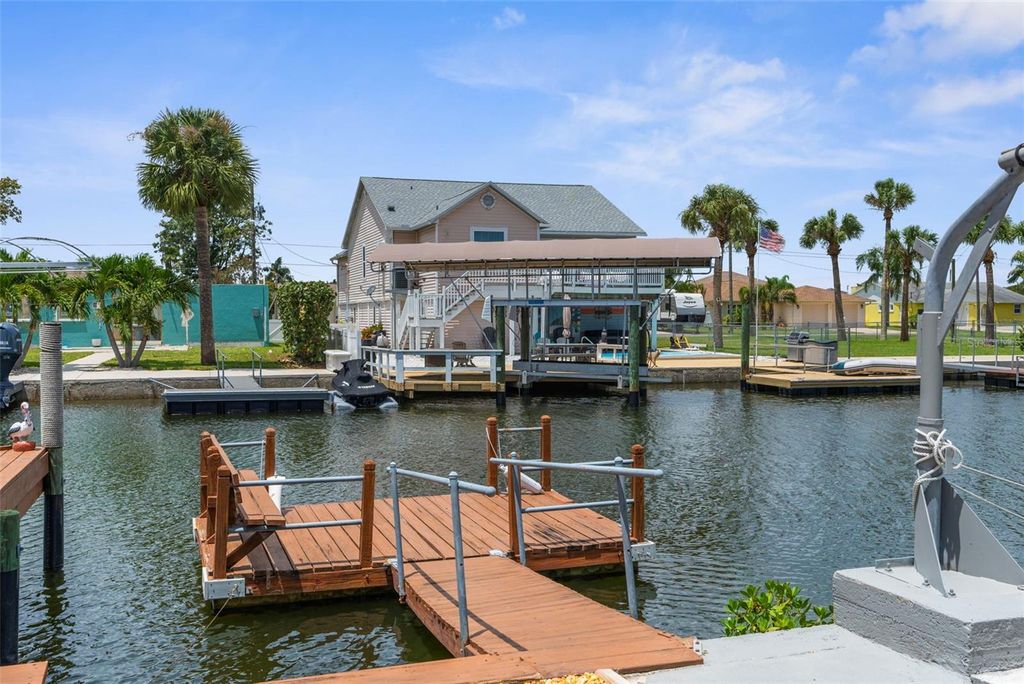 Photo of 13739 San Juan Avenue, Hudson, FL 34667 (MLS # W7878115)