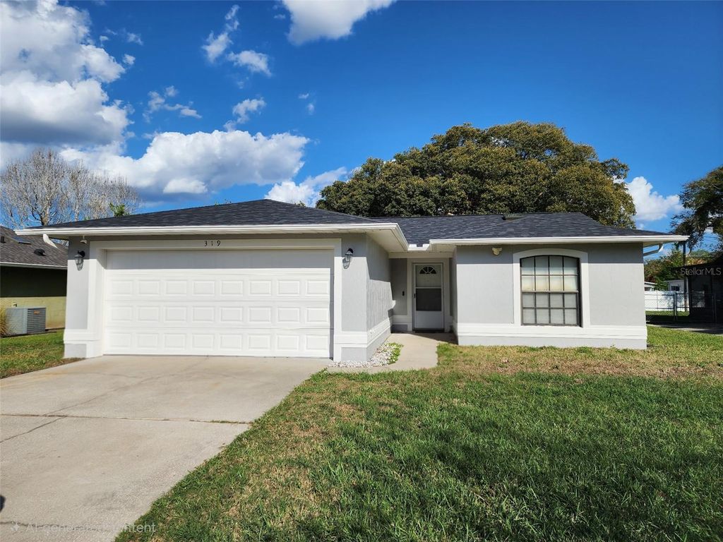 Photo of 319 Minnesota Avenue, Saint Cloud, FL 34769 (MLS # O6407442)
