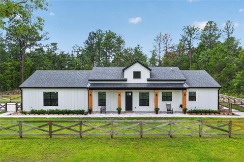 Photo of 12552 SW 78th Place, Dunnellon, FL 34432 (MLS # O6407833)