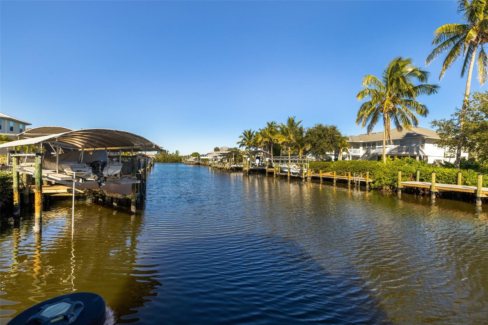 CAPTAINS COVE - Residential