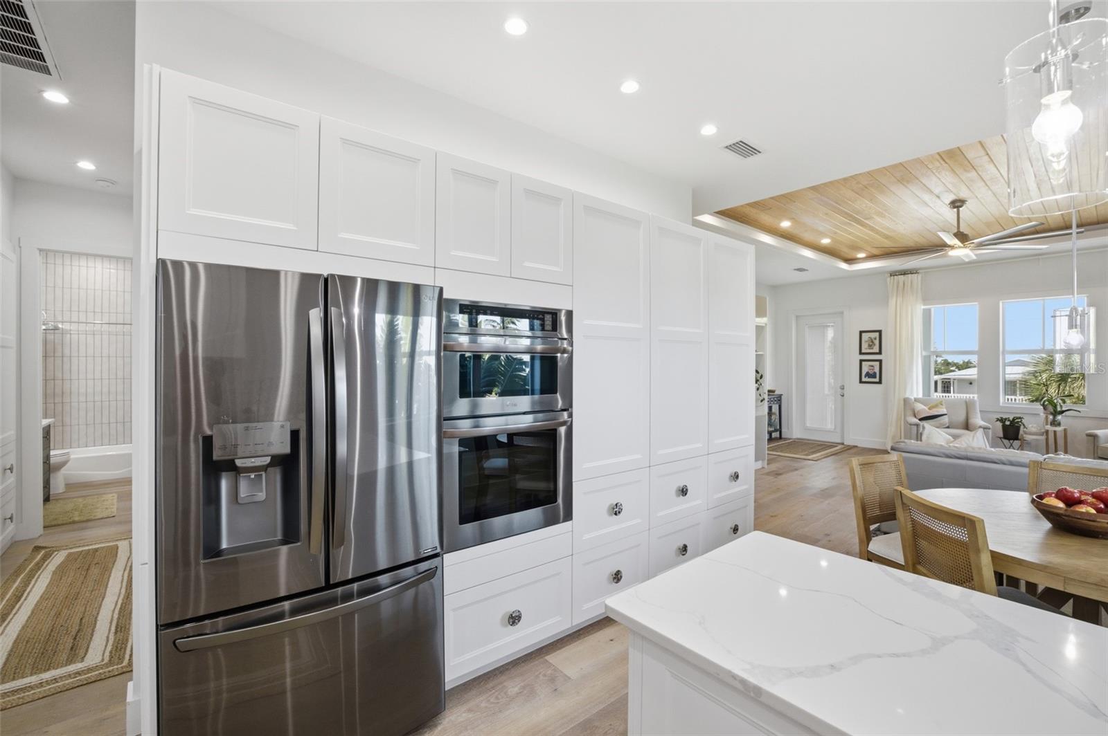 CAPTAINS COVE - Residential