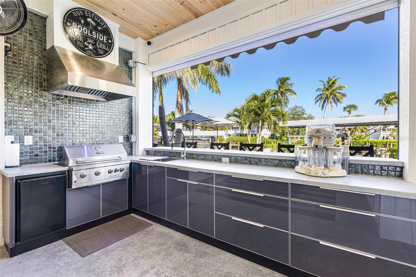 CAPTAINS COVE - Residential