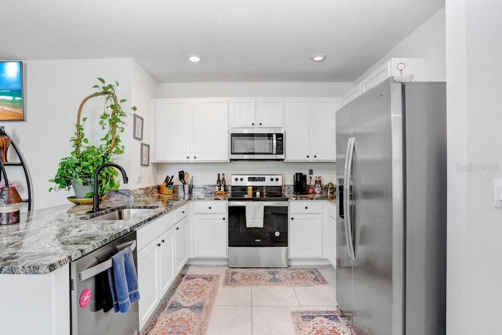 FOREST BROOKE PH 4B - Residential Lease