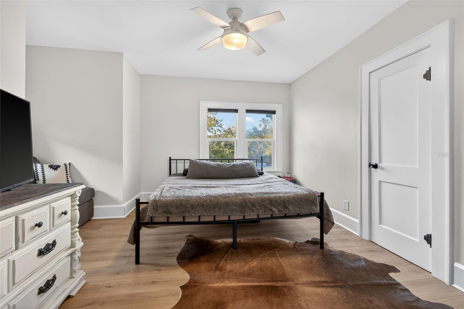 PASADENA ESTATES - Residential