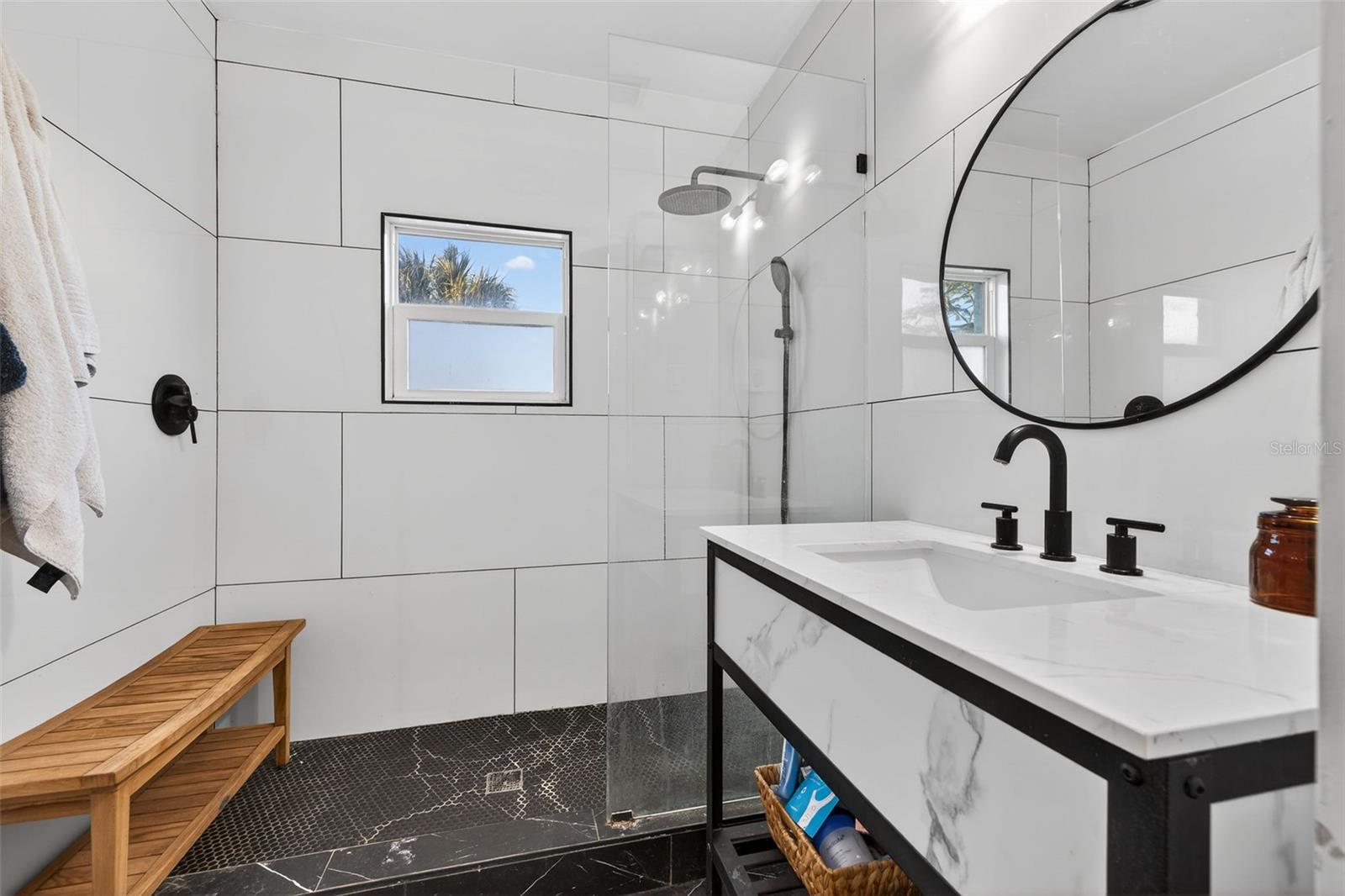 PASADENA ESTATES - Residential