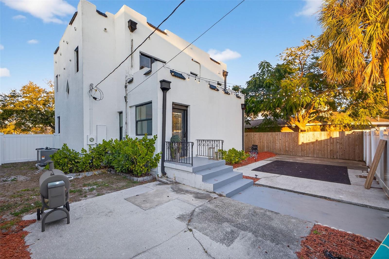 PASADENA ESTATES - Residential