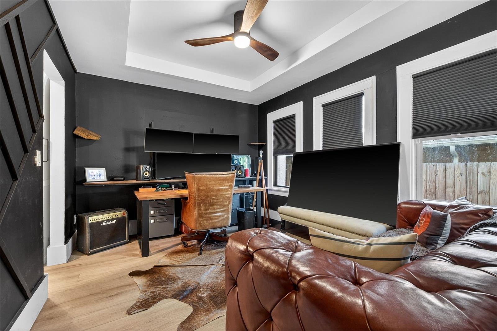 PASADENA ESTATES - Residential