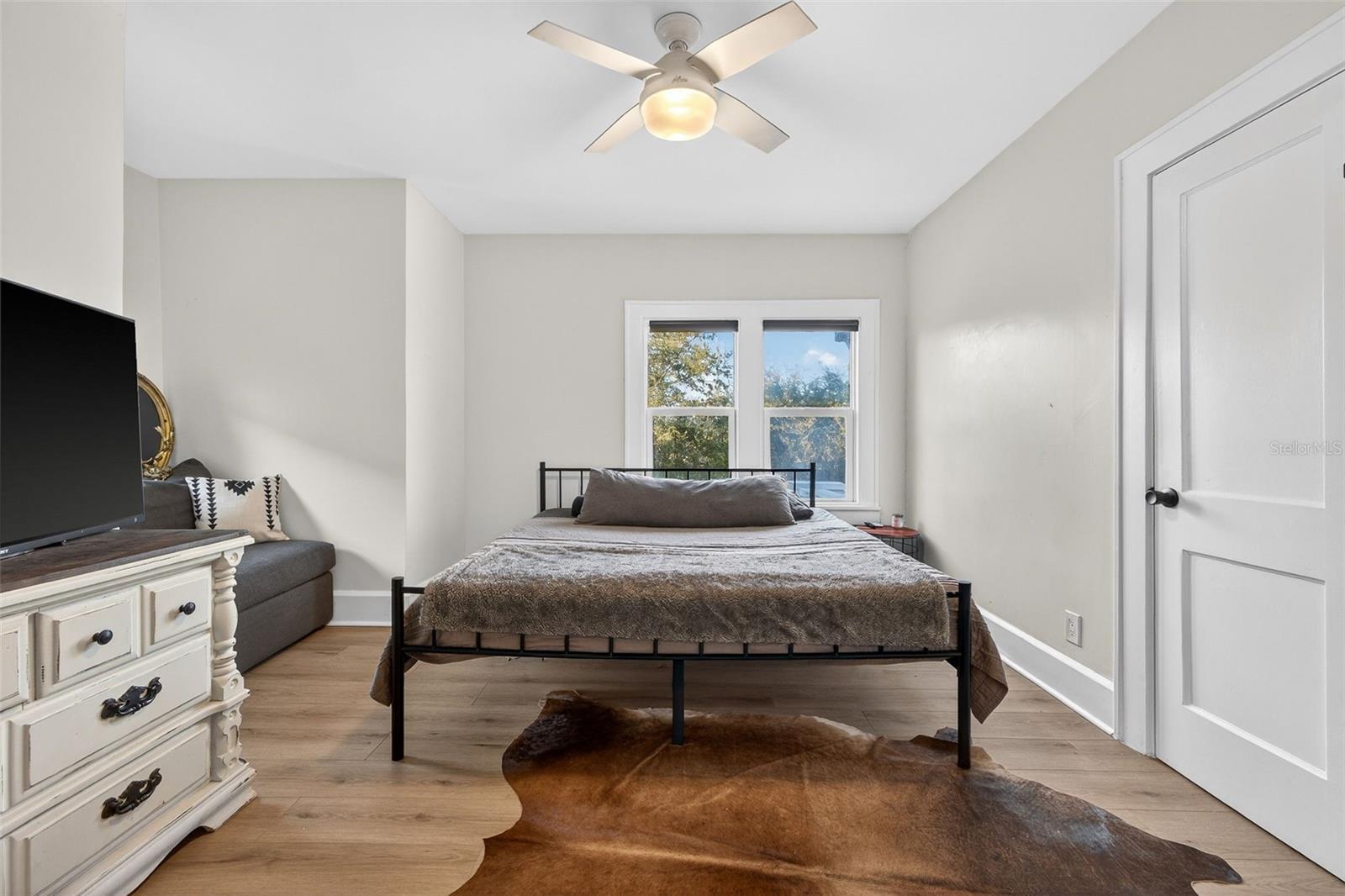 PASADENA ESTATES - Residential