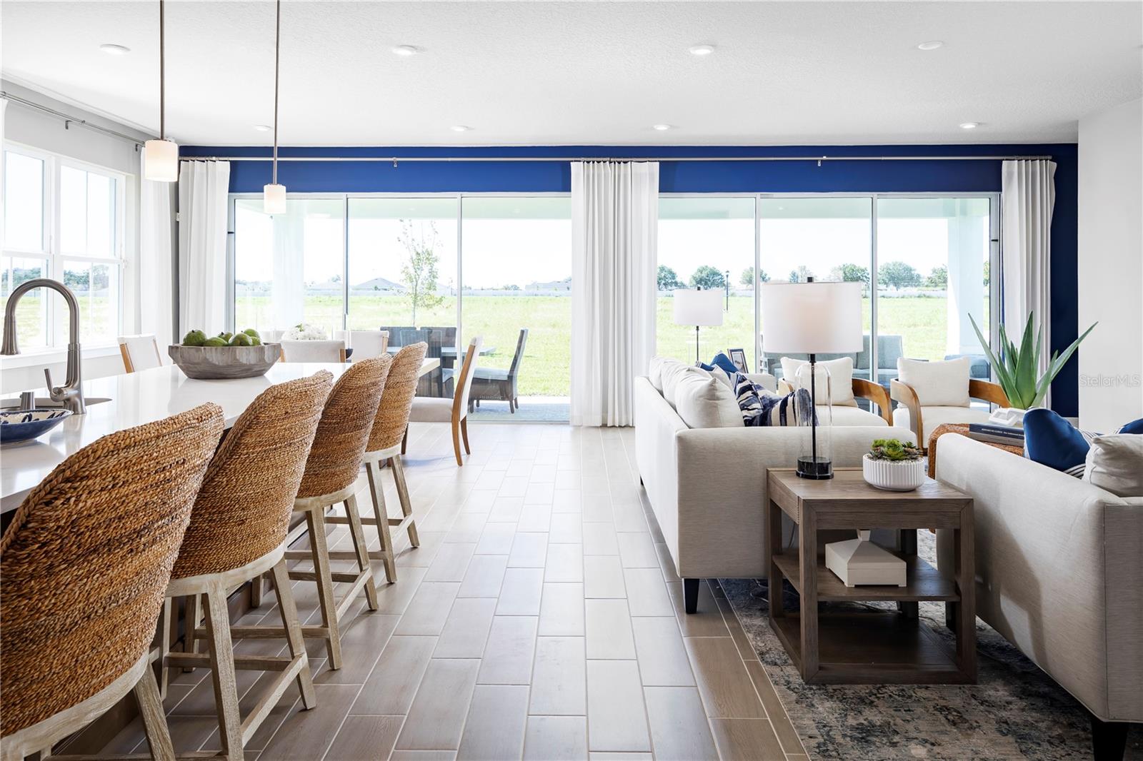 22177 PINE GROVE LOOP