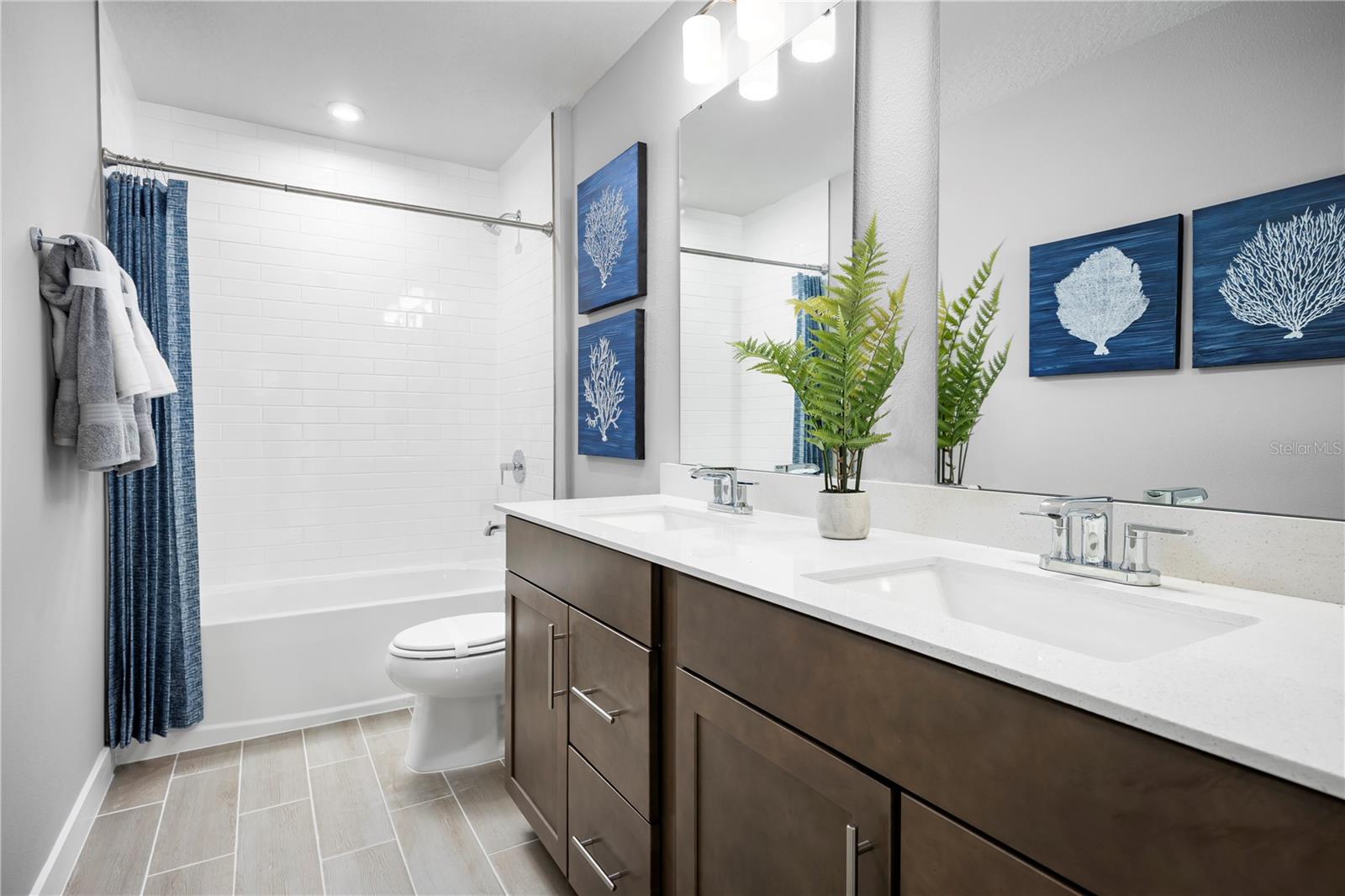 CEDAR LANDINGS - Residential