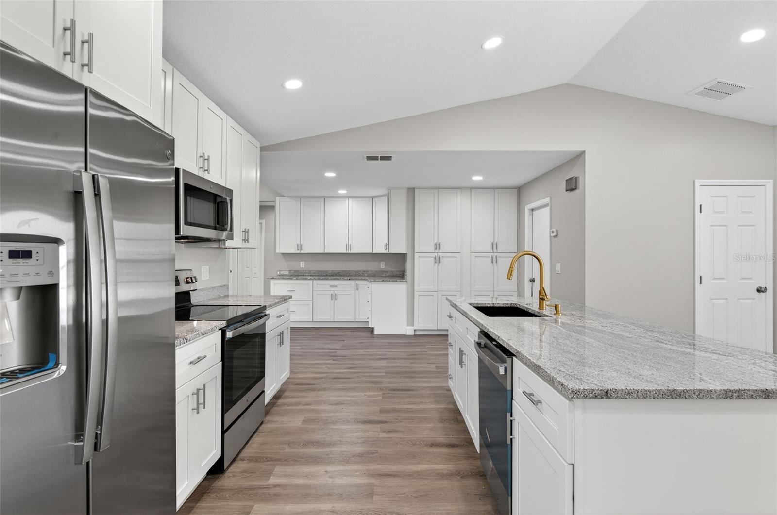 PROVIDENCE LAKES UNIT 1 - Residential