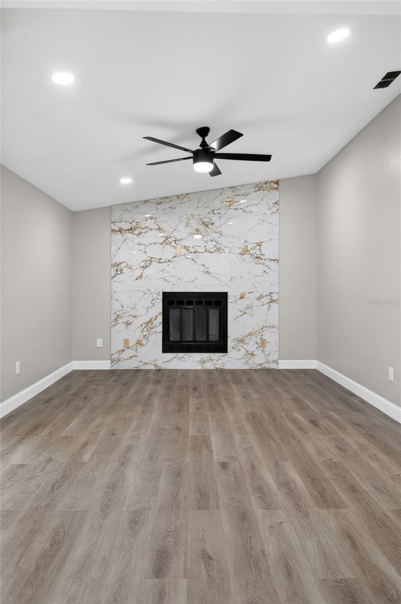 PROVIDENCE LAKES UNIT 1 - Residential