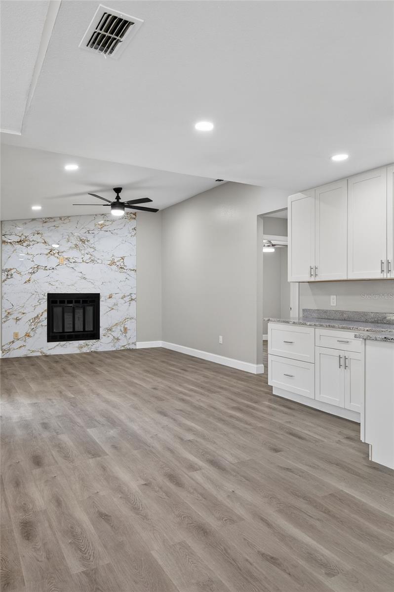 PROVIDENCE LAKES UNIT 1 - Residential