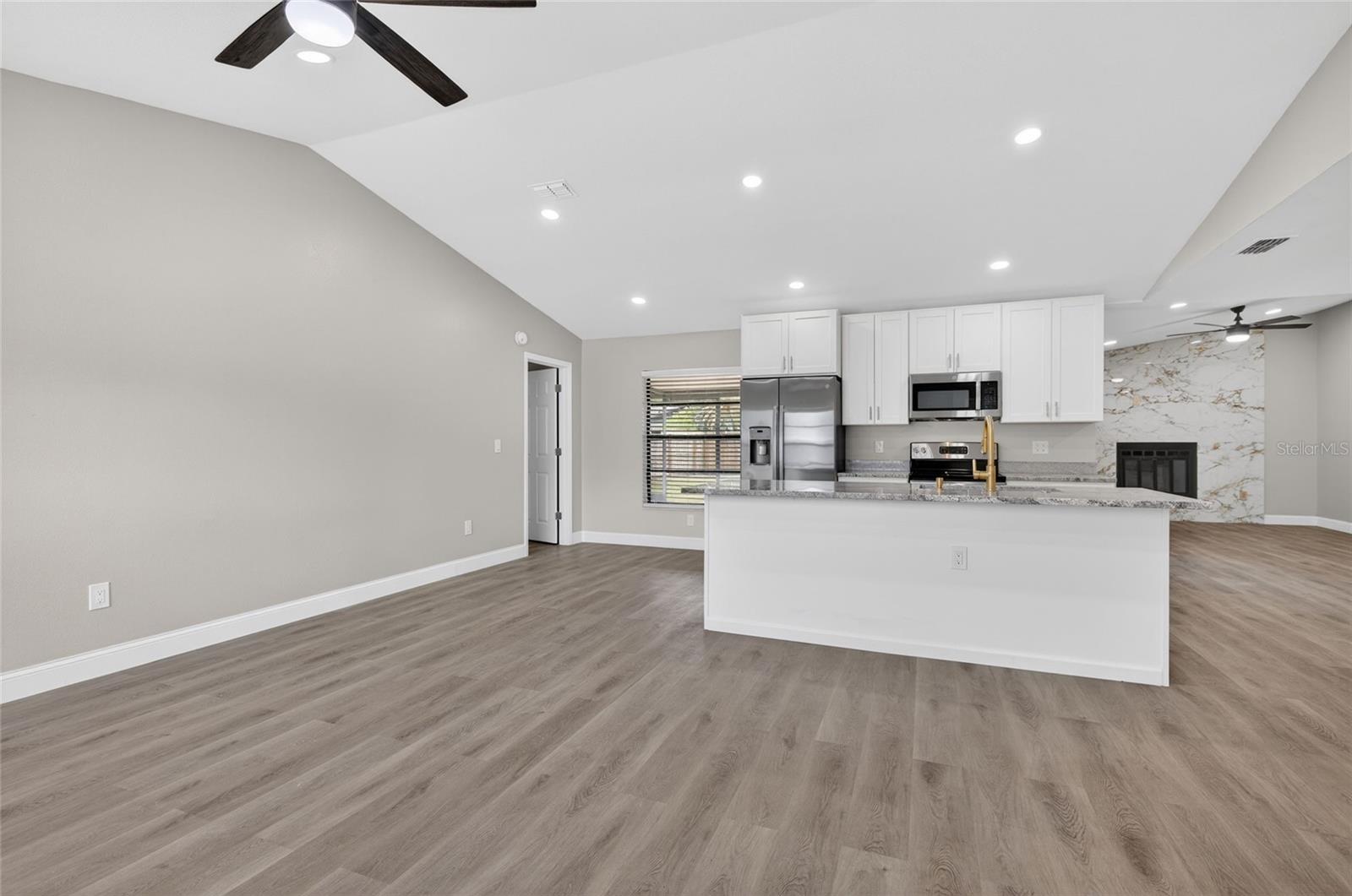 PROVIDENCE LAKES UNIT 1 - Residential
