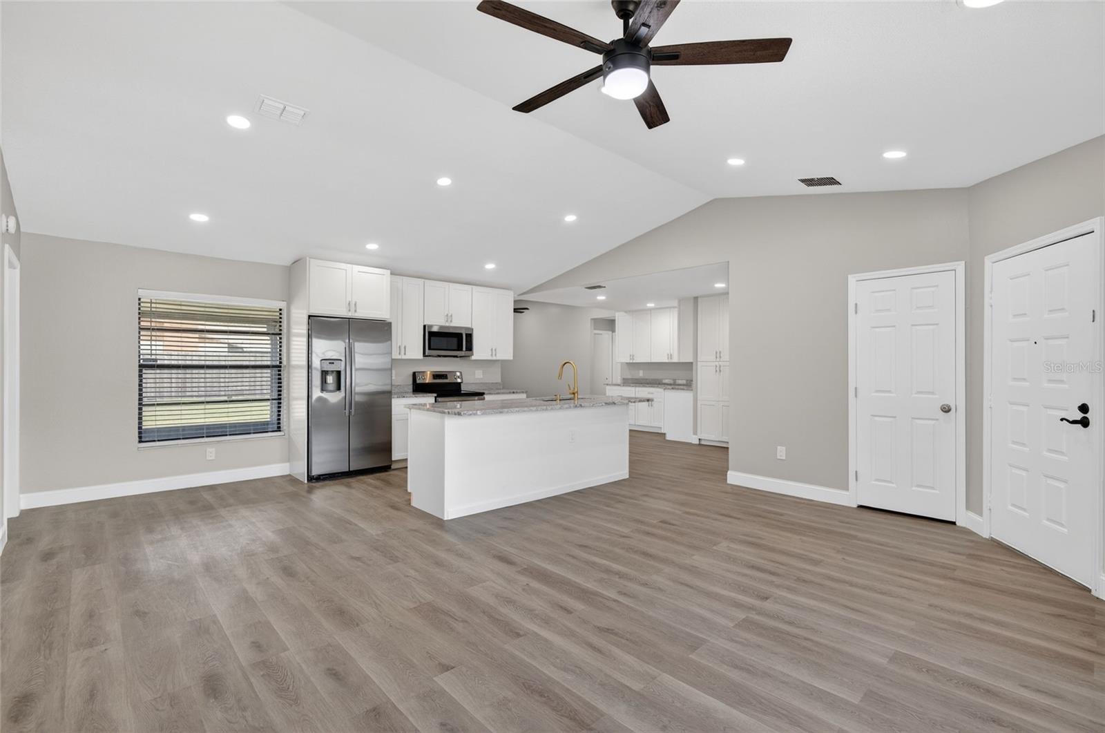 PROVIDENCE LAKES UNIT 1 - Residential