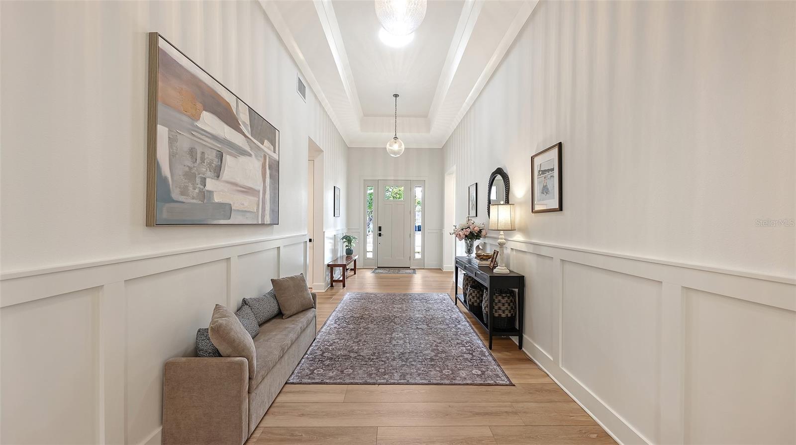 SOUTH GATE - Residential