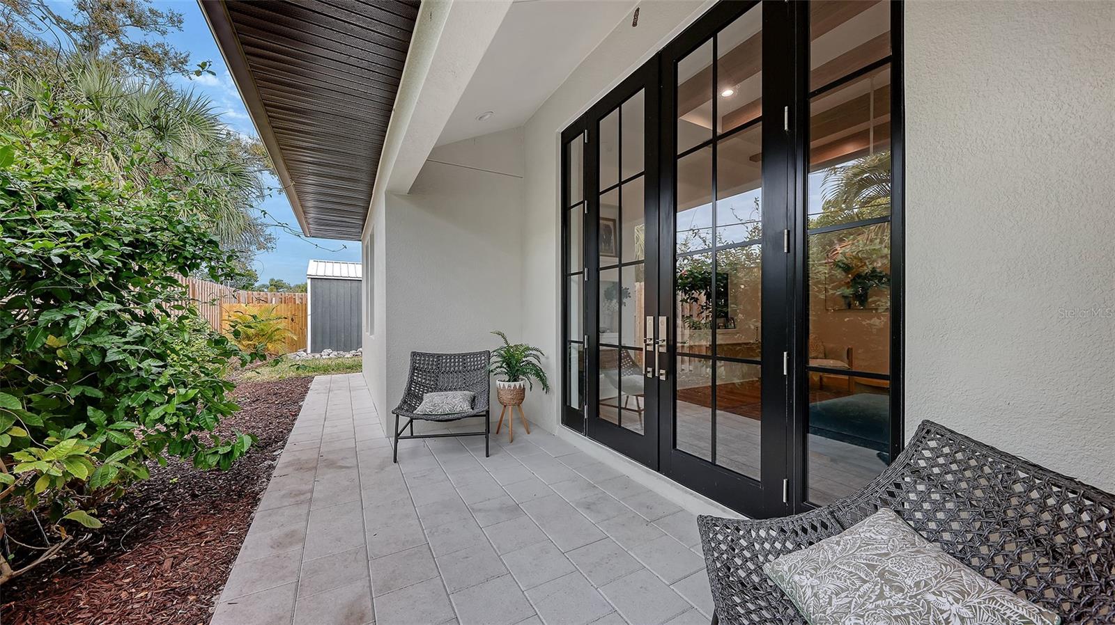 SOUTH GATE - Residential