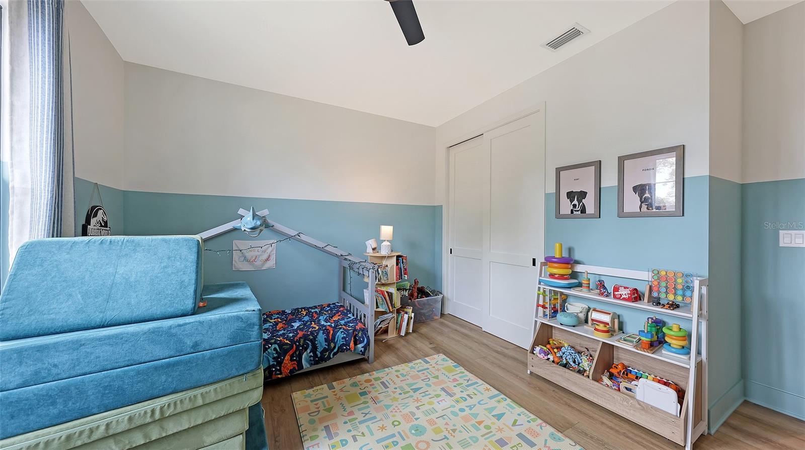 SOUTH GATE - Residential