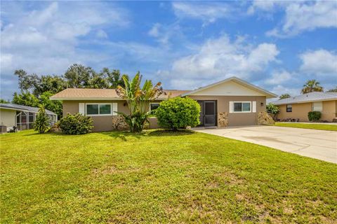 A home in PORT CHARLOTTE