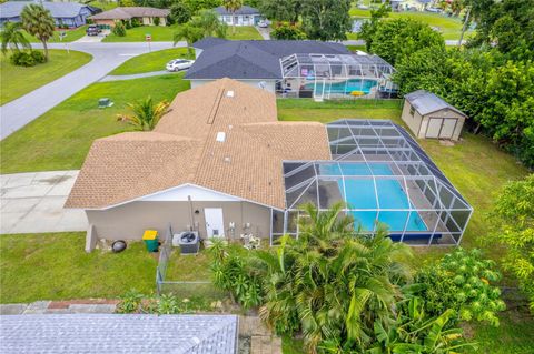 A home in PORT CHARLOTTE