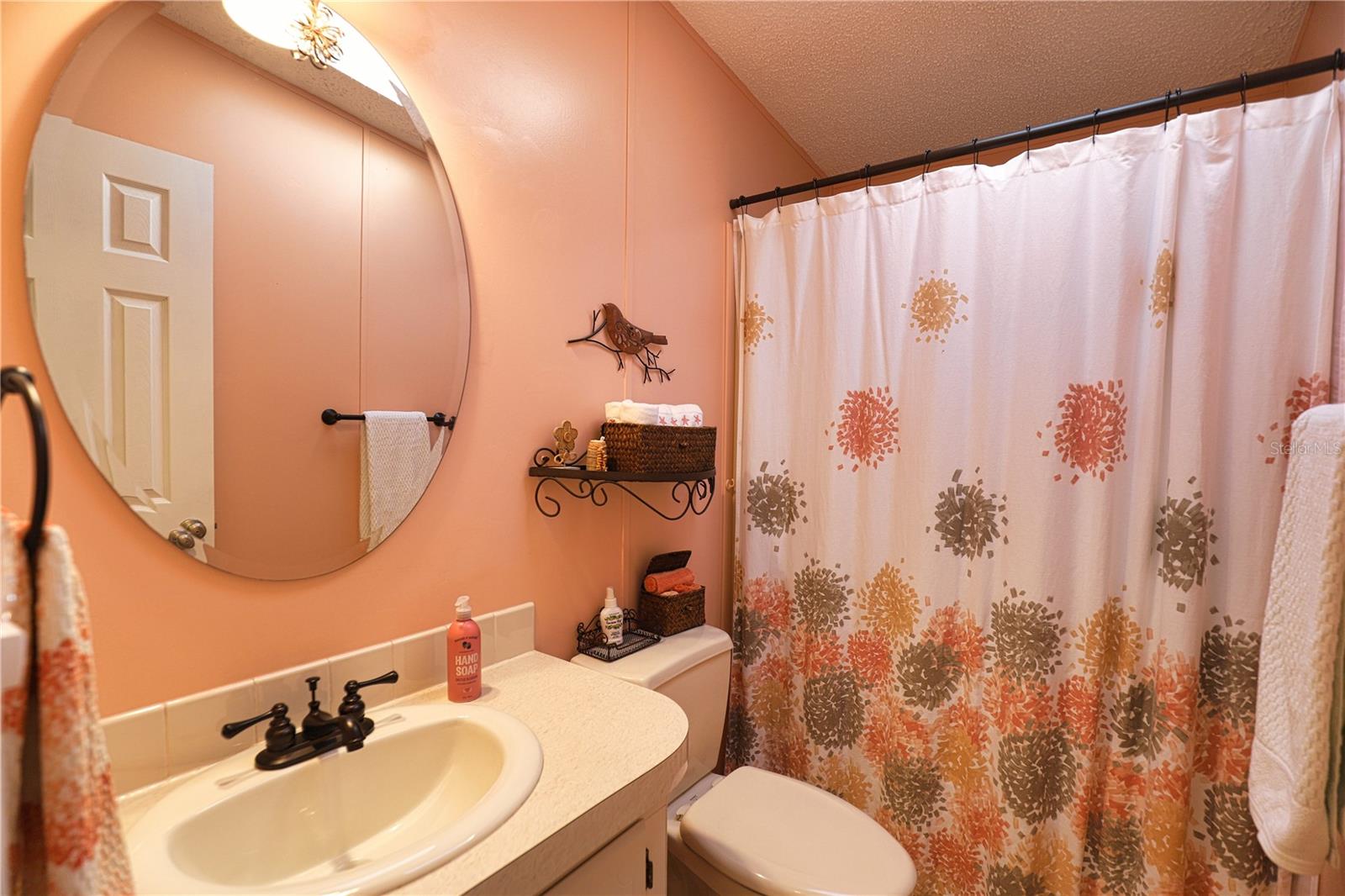 LA CASA MHP CO-OP - Residential