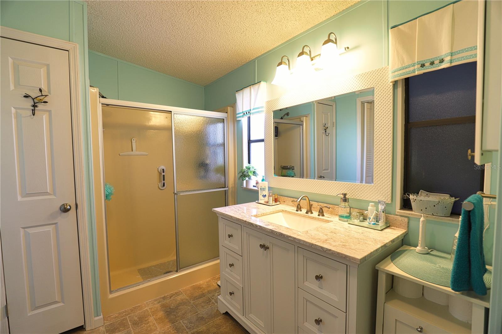 LA CASA MHP CO-OP - Residential