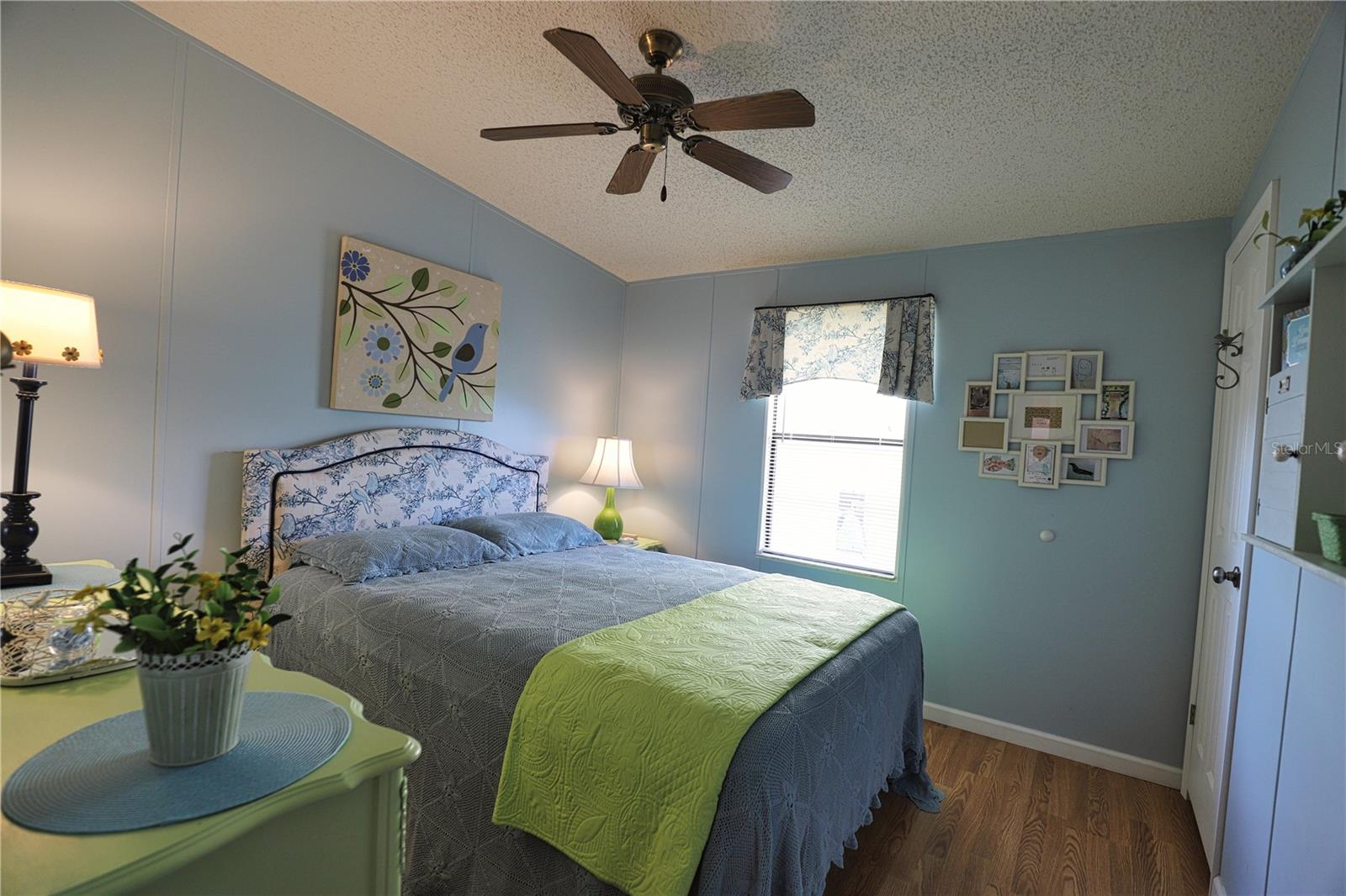 LA CASA MHP CO-OP - Residential