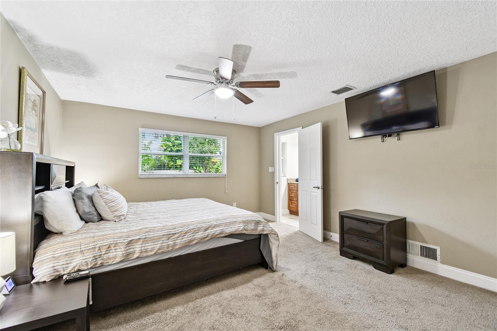 BELLEAIR GROVE 1ST ADD - Residential