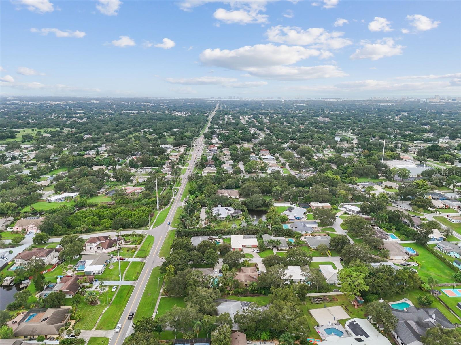 BELLEAIR GROVE 1ST ADD - Residential