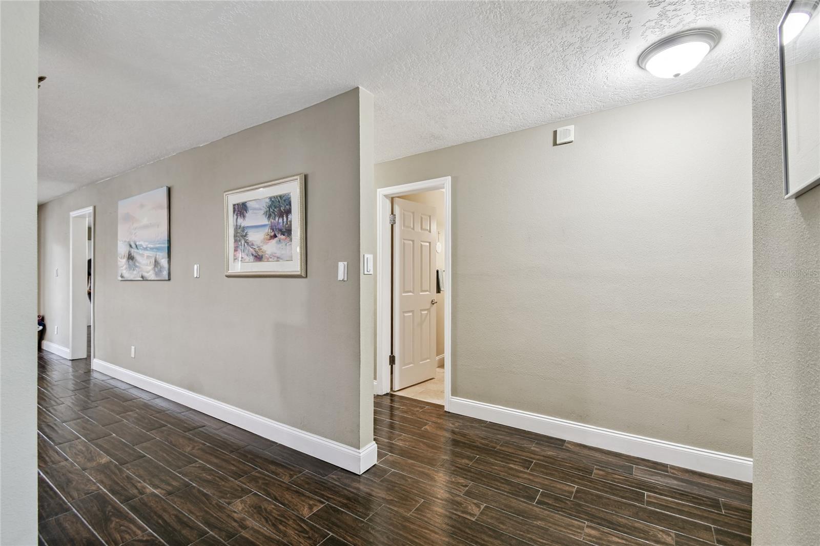 BELLEAIR GROVE 1ST ADD - Residential