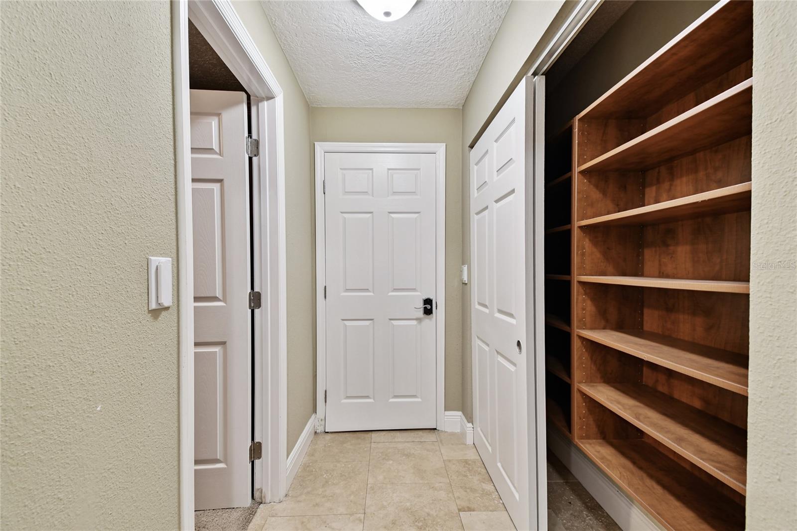 BELLEAIR GROVE 1ST ADD - Residential