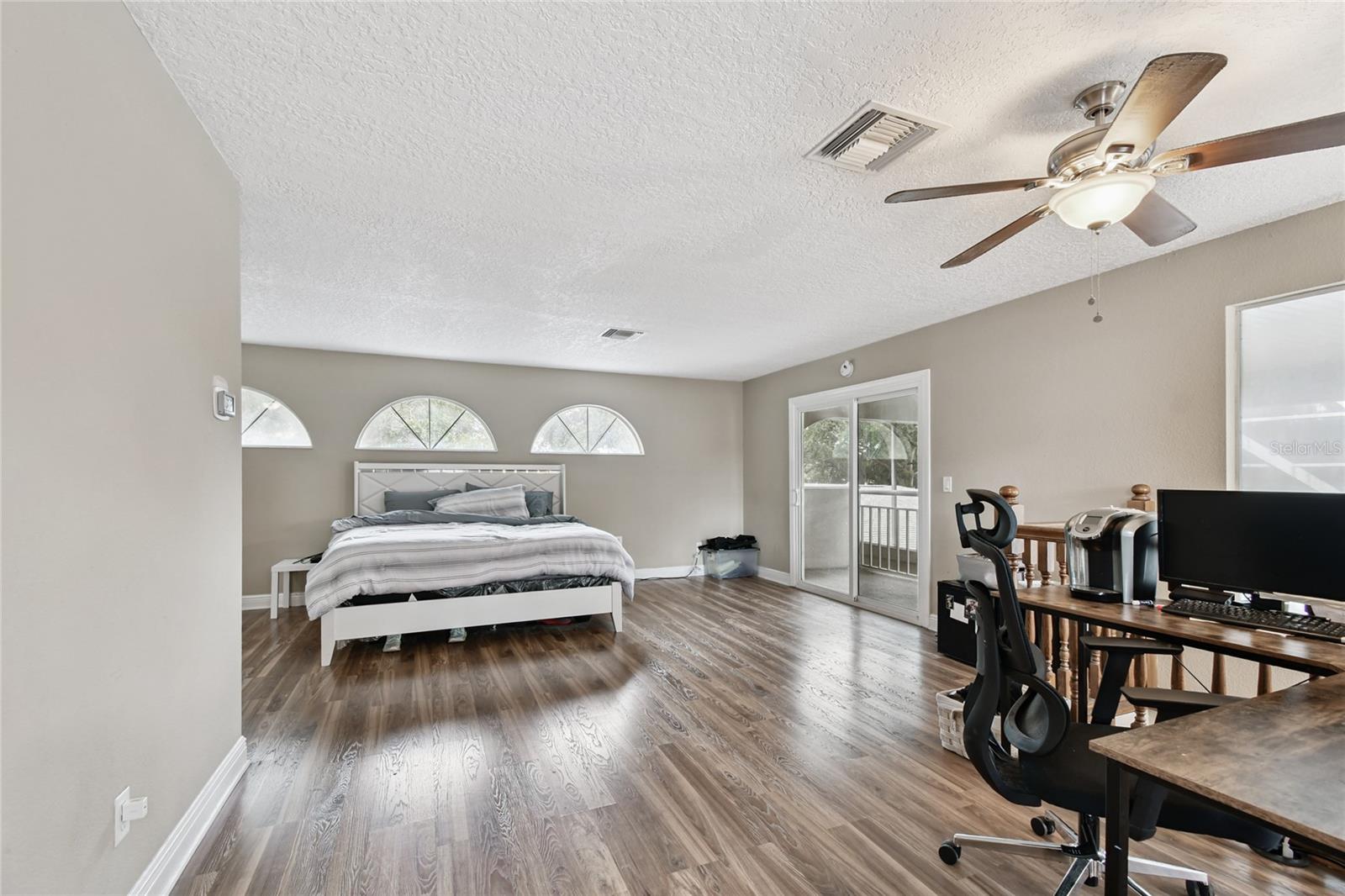 BELLEAIR GROVE 1ST ADD - Residential